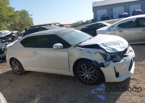 2016 Scion Tc from USA, damaged, VIN JTKJF5C77GJ013883